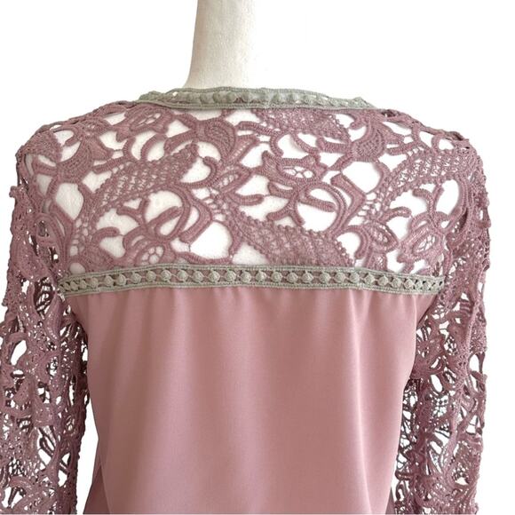 Choices Top Mauve Lace Crochet Long Sleeve Chiffon Blouse Top Size Small NEW - Picture 6 of 12